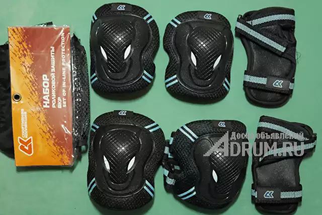 Защита для роликовых коньков Спортивная Коллекция, черного цвета, размер S, новая в Москвe