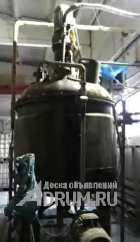 Реактор нержавеющий, объем — 3, 2 куб. м. , рубашка, мешалка в Москвe