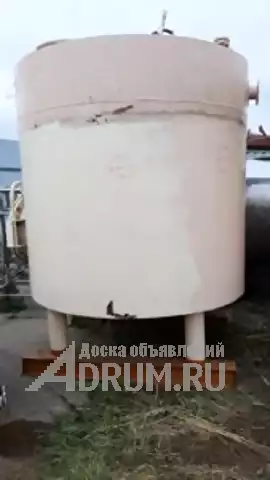 Емкости би-металл (внутри нержавейка) ,объем — 6 куб.м., вертикальные, в Москвe, категория "Оборудование - другое"
