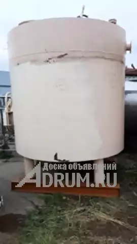 Емкости би-металл (внутри нержавейка) ,объем — 6 куб.м., вертикальные, в Москвe, категория "Промышленное"