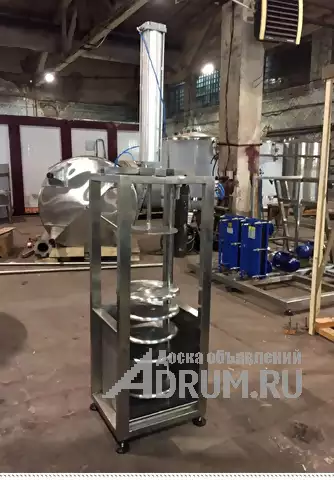 Пресс для сыра пневматический вертикальный П6-1В, в Рубцовске, категория "Оборудование, производство"