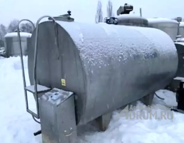 Танк-охладитель, объем 6,5 куб.м., горизонтальный, с мешалкой в Москвe