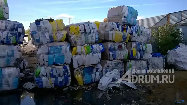 Покупаем отходы ПНД канистр дорого, в Москвe, категория "Стройматериалы"