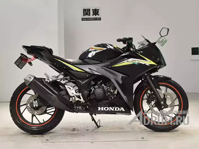 Мотоцикл спортбайк Honda CBR150R рама KC91 модификация спортивный гв 2016 пробег 12 т.км черный, в Москвe, категория "Мотоциклы"
