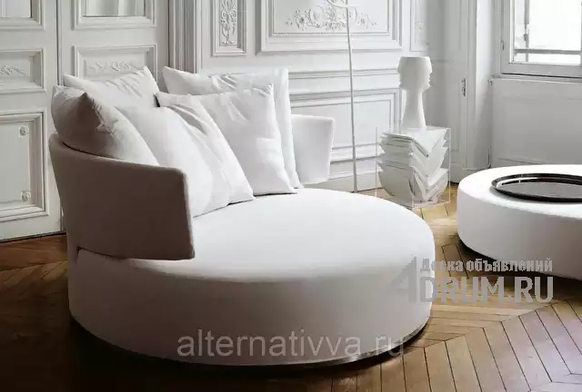 Оригинальный диван круглой формы на заказ недорого в Самаре