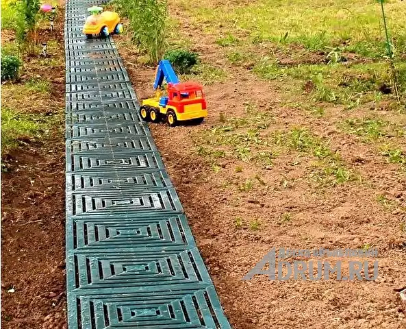 Готовые пластиковые плитки для сборки садовых дорожек в Москвe, фото 3