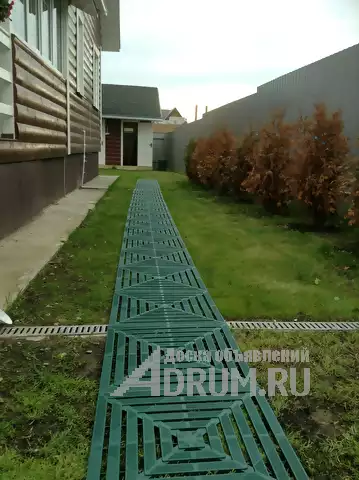 Готовые пластиковые плитки для сборки садовых дорожек, Москва