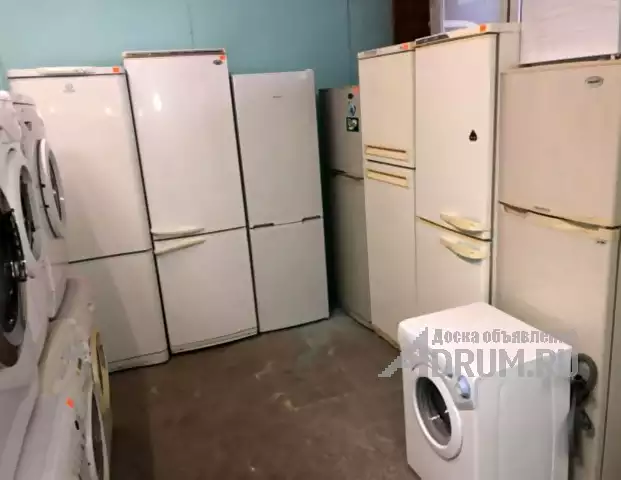 БУ Холодильники Indesit с гарантией в Санкт-Петербургe