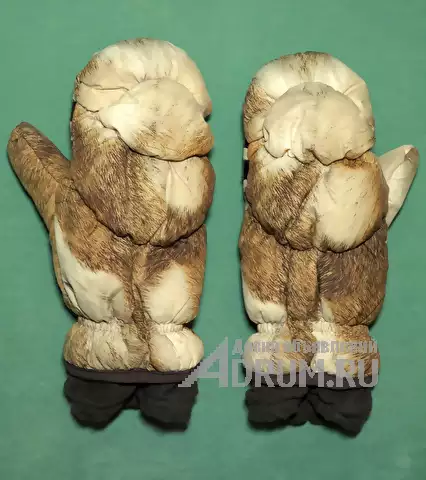 Продаю теплые зимние рукавицы от детского финского пальто в Москвe