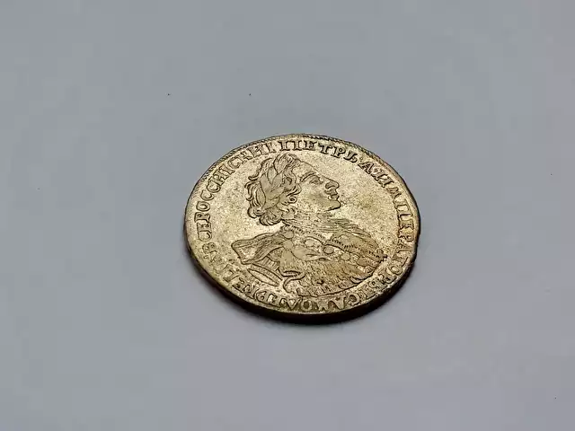 Монета полтина 1723 года в горностаевой мантии. Оригинал. Серебряные и золотые монеты в Москвe, фото 3