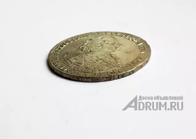 Монета полтина 1723 года в горностаевой мантии. Оригинал. Серебряные и золотые монеты, в Москвe, категория "Монеты"