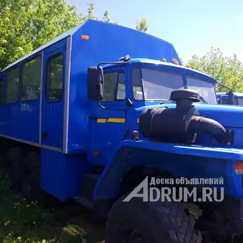 Вахтовый автобус Урал в Миассе, фото 2