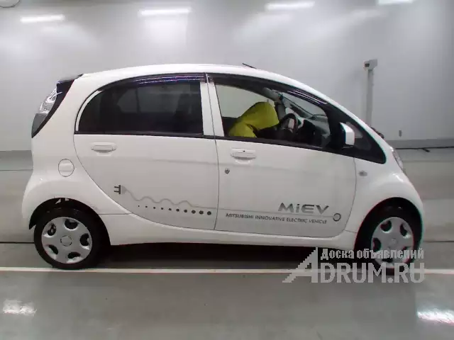 Хэтчбек электромобиль Mitsubishi I-MIEV кузов HA4W модификация X 16 KWH гв 2016 в Москвe, фото 3