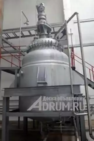 Реактор эмалированный, объем -10 куб.м., с рубашкой и мешалкой якорного типа, в Москвe, категория "Оборудование - другое"